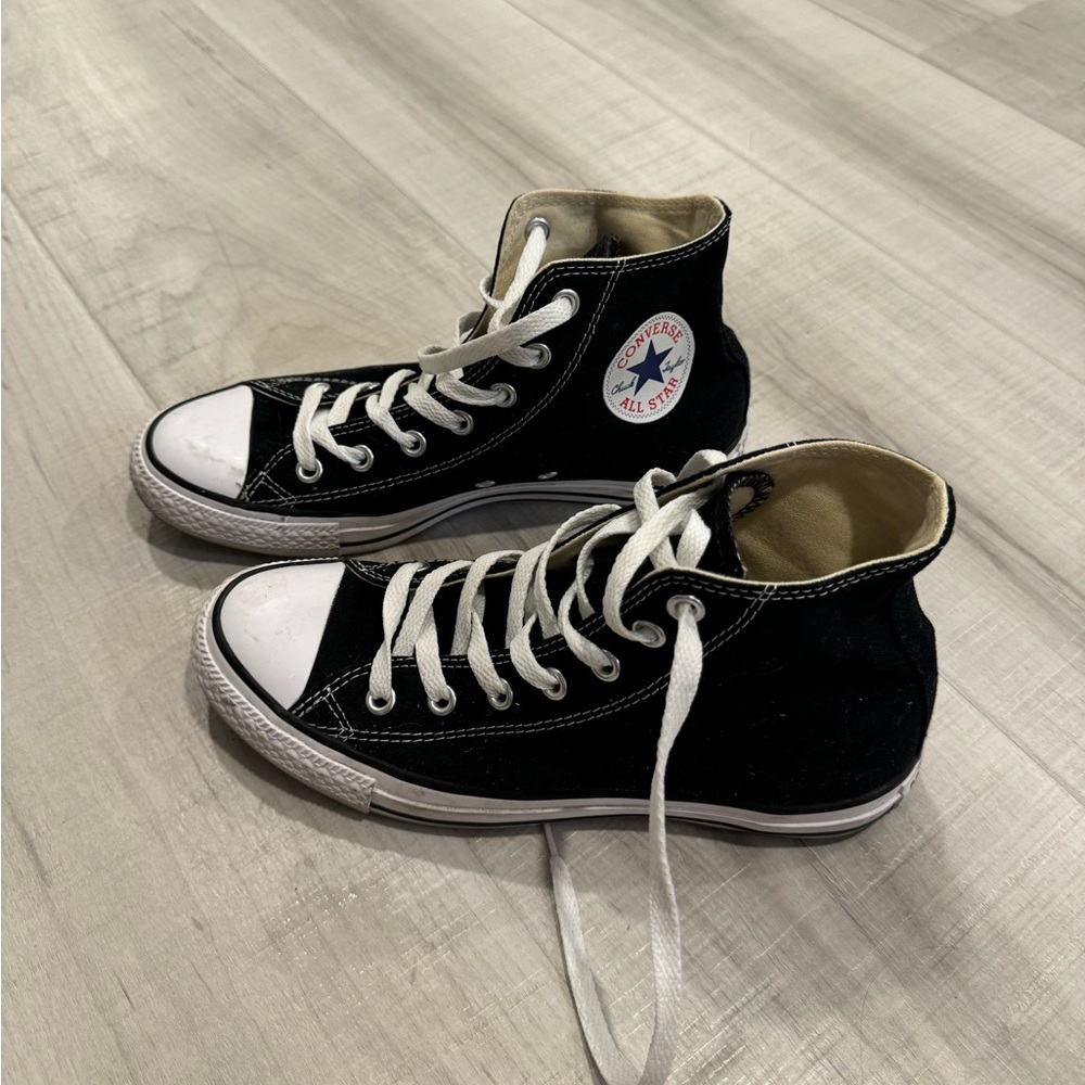 Converse Hi-Top All Star Sneakers